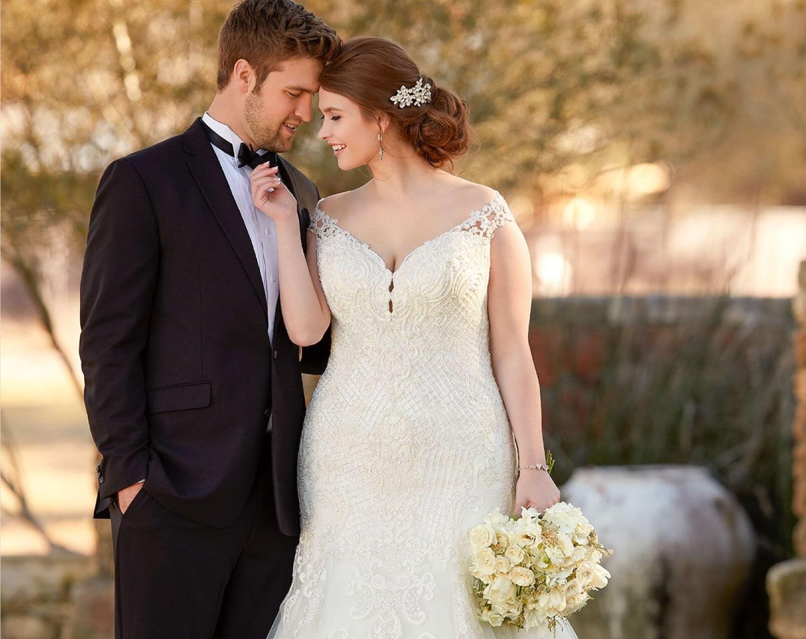 Plus size bride in white gown