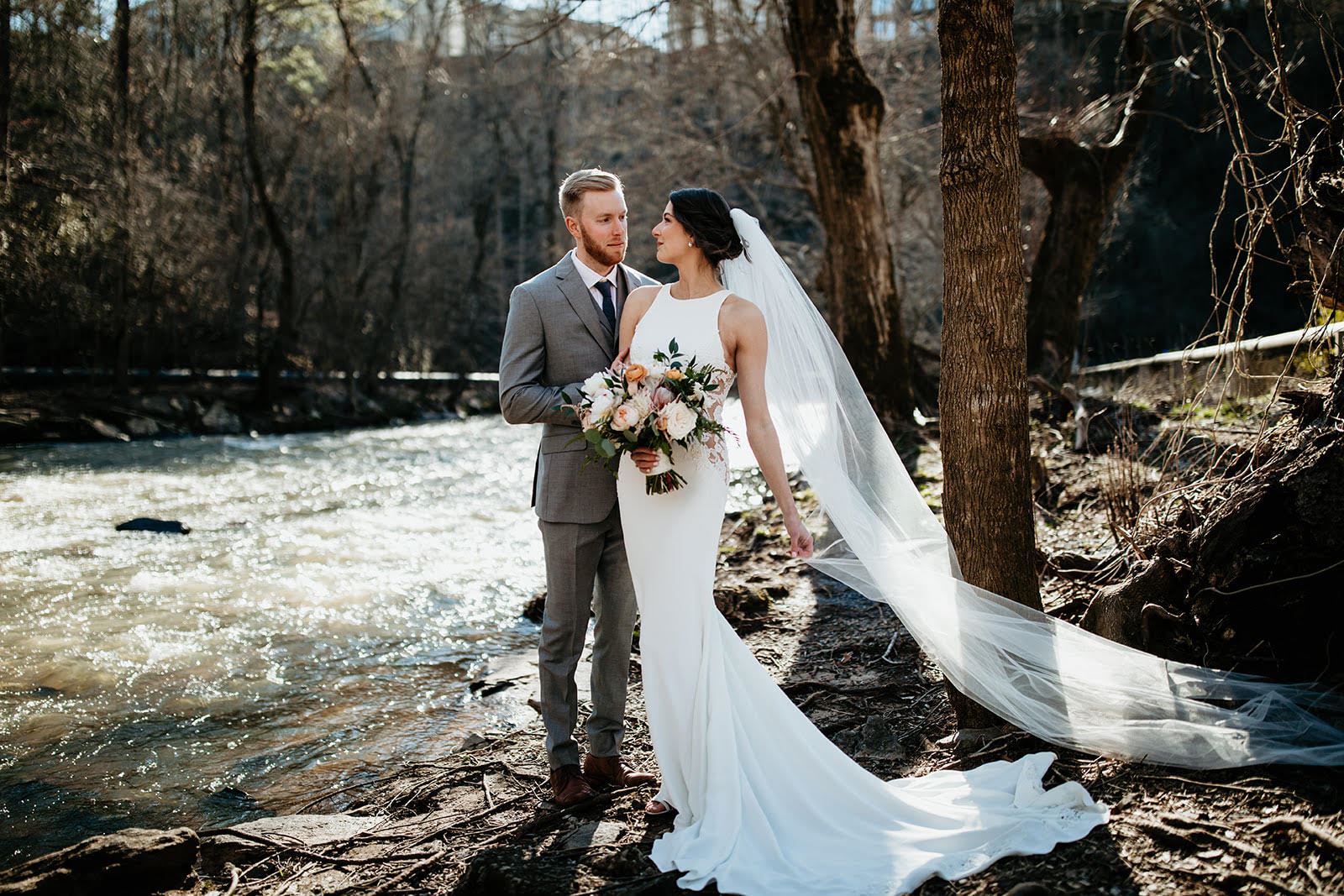 Virginia and Garrett. Desktop Image