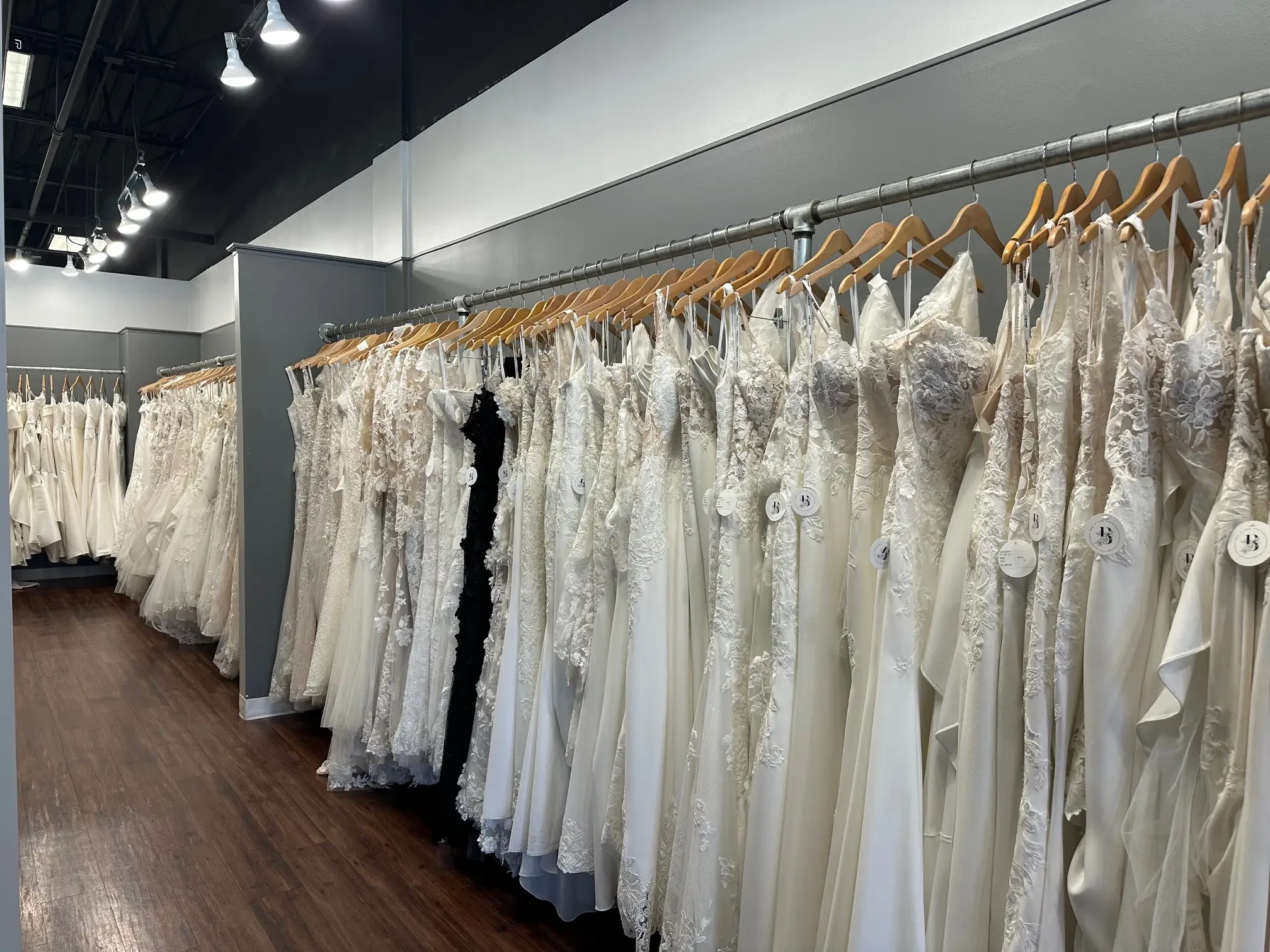 Wedding Dress Savings. Desktop Image