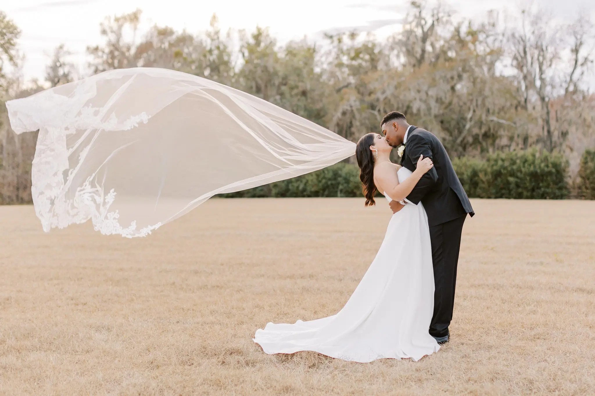 Dramatic veil flip 