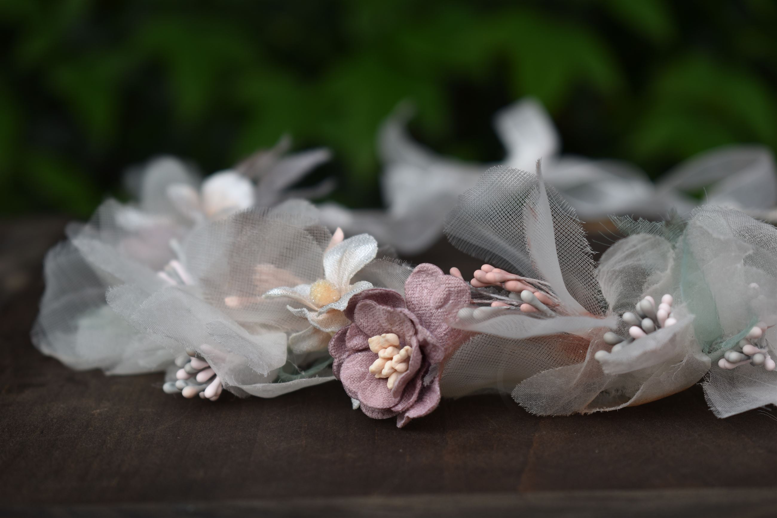 Bridal Hair Accessories. Desktop Image