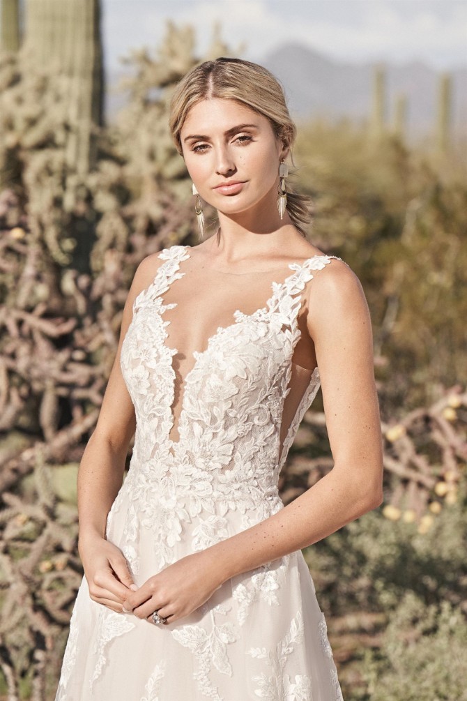 Lillian wedding dress information