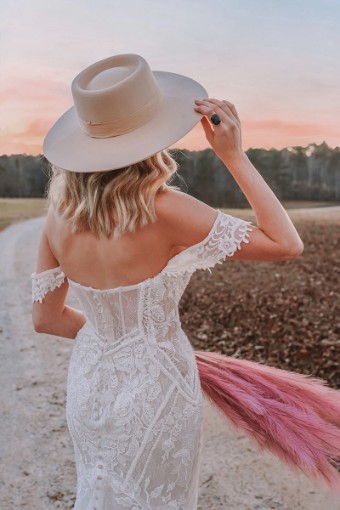 Style Chloe Essense of Australia #5 thumbnail