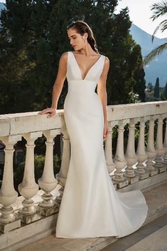 Style Jennifer - Dress with Train Justin Alexander #0 default thumbnail
