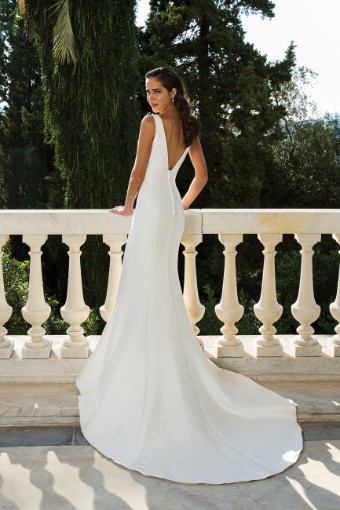 Style Jennifer - Dress with Train Justin Alexander #1 thumbnail
