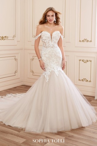 Style Linh Sophia Tolli #0 default thumbnail