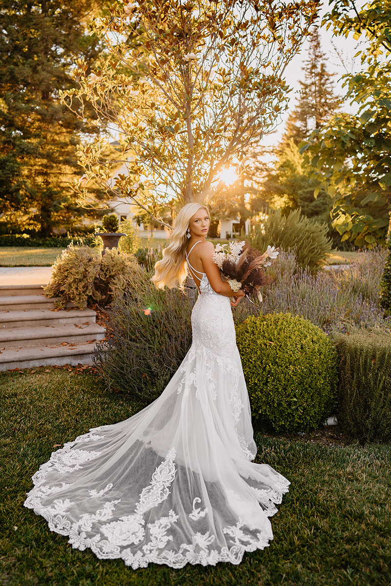 Stella york online wedding veils