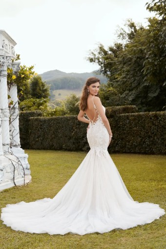 Style Valyn Sophia Tolli #4 thumbnail
