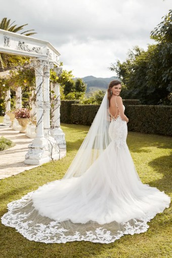 Style Valyn Sophia Tolli #2 thumbnail