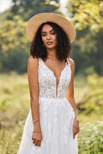 Style Becky Lillian West #3 thumbnail