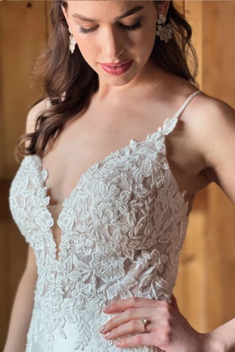 Style Terri Essense of Australia #1 Ivory thumbnail