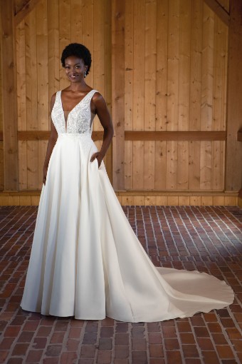 Style Annette Essense of Australia #0 default Ivory/White thumbnail