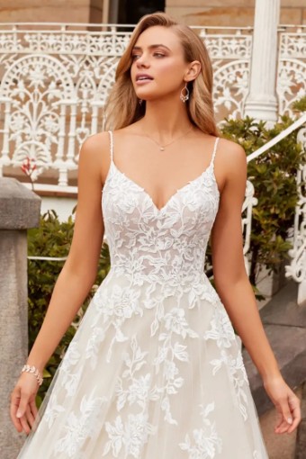 Style Tina Sophia Tolli #1 default thumbnail