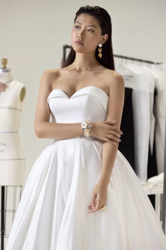 Style Cinderella Justin Alexander Signature #1 thumbnail