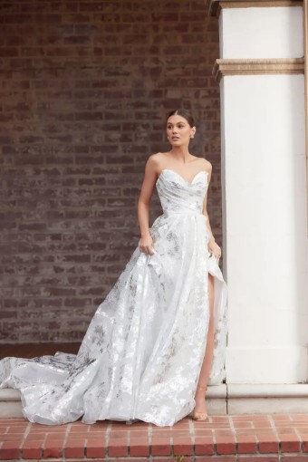 Style Colbie Essense of Australia #2 thumbnail