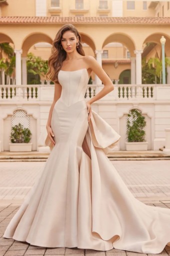 Style Celia  (Dress and Bow) Martin Thornburg #1 Diamond White/Rum Pink thumbnail
