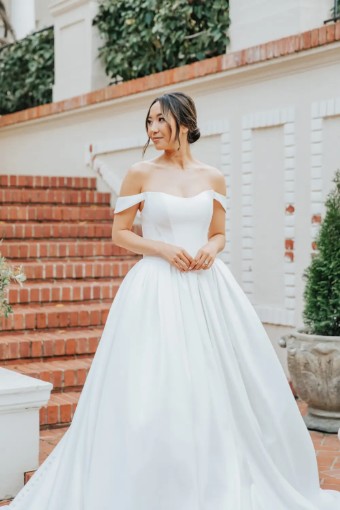Style Antoinette Essense of Australia #0 default thumbnail