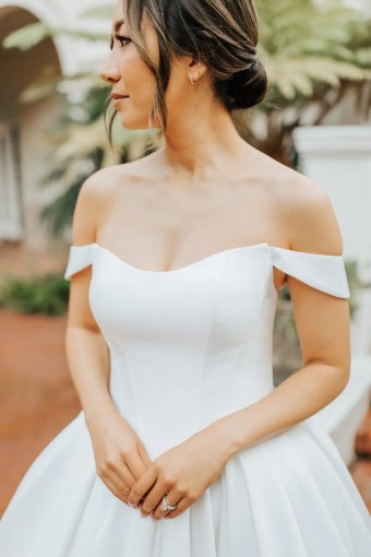 Style Antoinette Essense of Australia #5 thumbnail