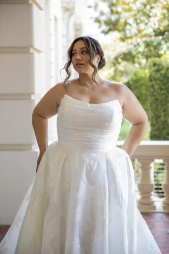 Style Evangeline - Organza Dress and Shawl Essense of Australia #0 default thumbnail