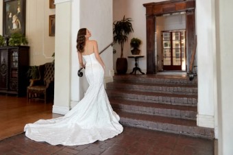 Style Adrienne Essense of Australia #9 thumbnail