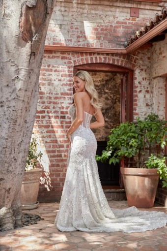 Style Kayleigh Essense of Australia #3 thumbnail