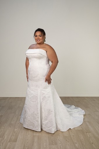 Style Peyton (Noble Satin) Stella York #5 Ivory/White thumbnail