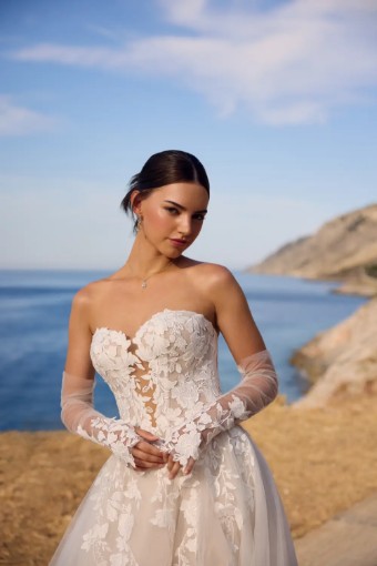 Style Maggie Sophia Tolli #2 thumbnail