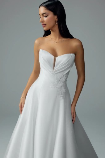 Style Amalie Sophia Tolli #3 thumbnail